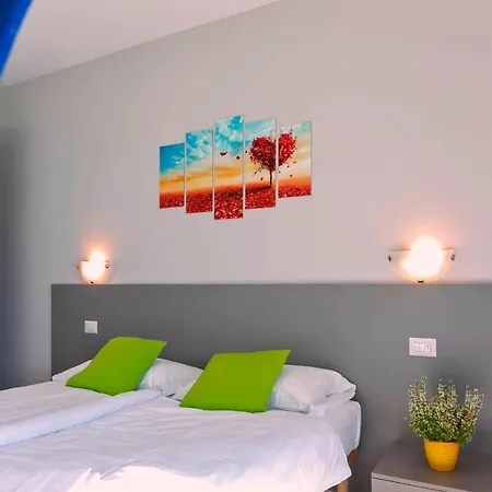 La Collinetta Hotel apartamentowy